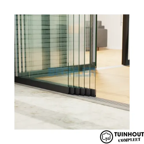 Glazen schuifwanden zwart 6-rail tot 5300 mm breed 6 x 900 mm glas